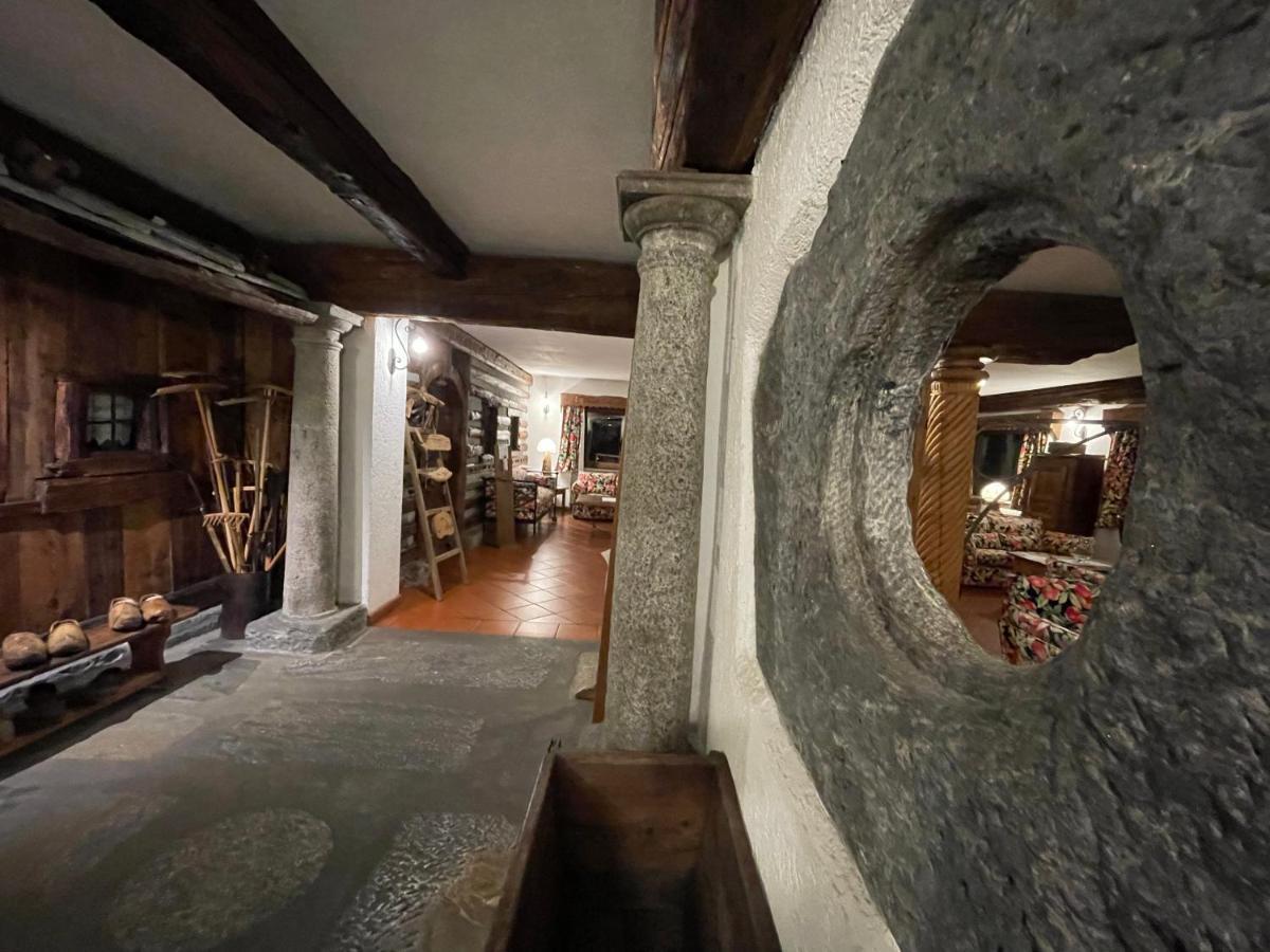 Hotel Milleluci Aosta Luaran gambar