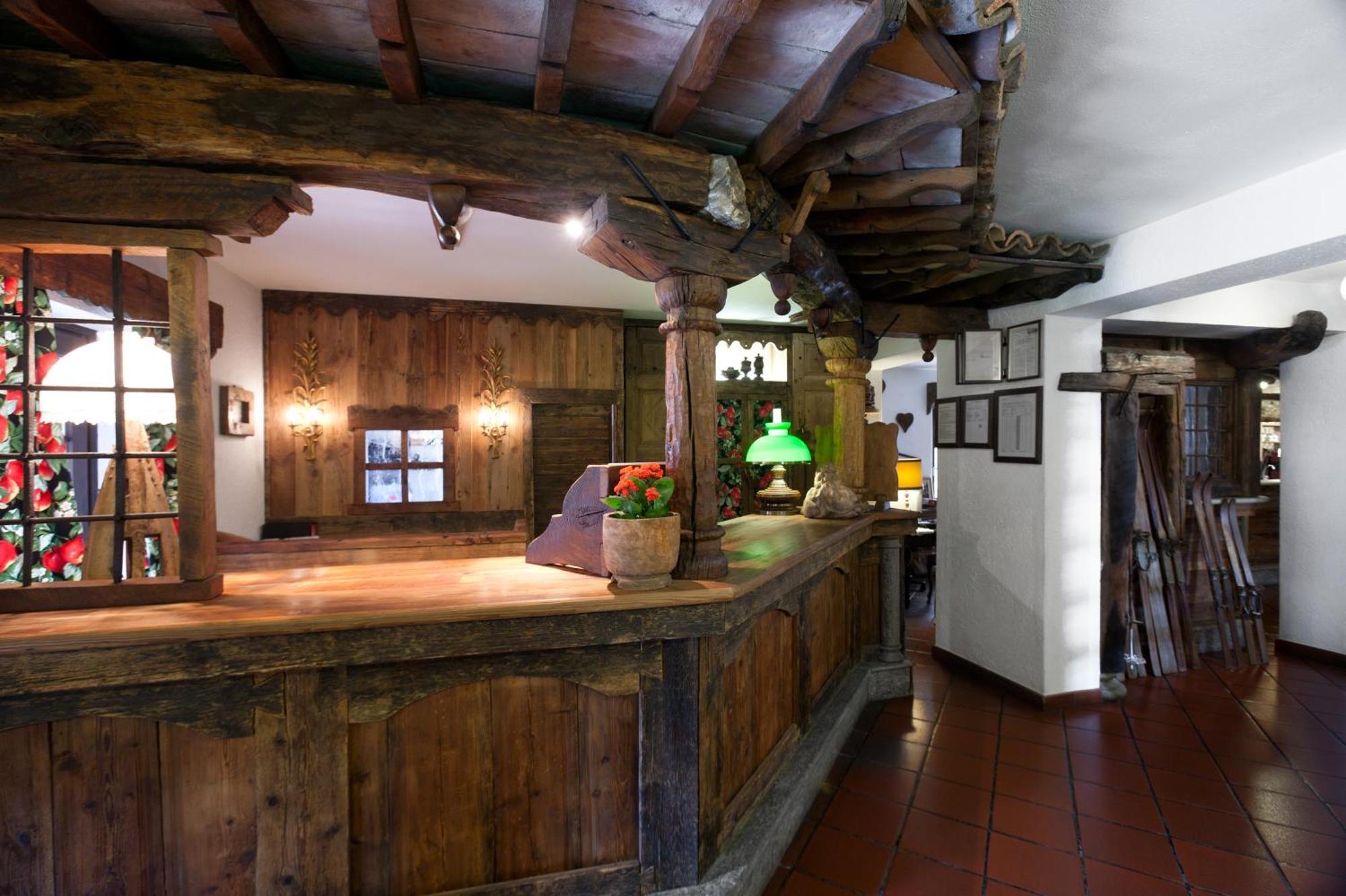 Hotel Milleluci Aosta Luaran gambar